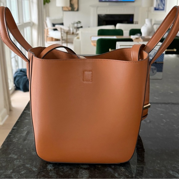 X Nihilo Tan Leather Bag - Picture 1 of 8
